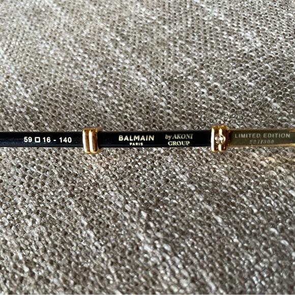 BNIB! BALMAIN O.R. Pilot Sunglasses box & case included 💯 AUTHENTIC - Picture 7 of 12